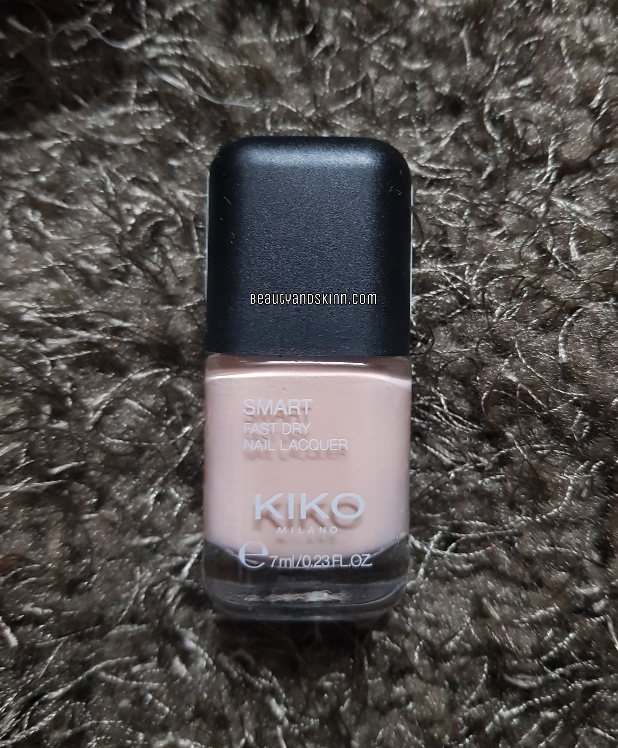 Nail Polish: colour, glitter and pearly polishes | KIKO